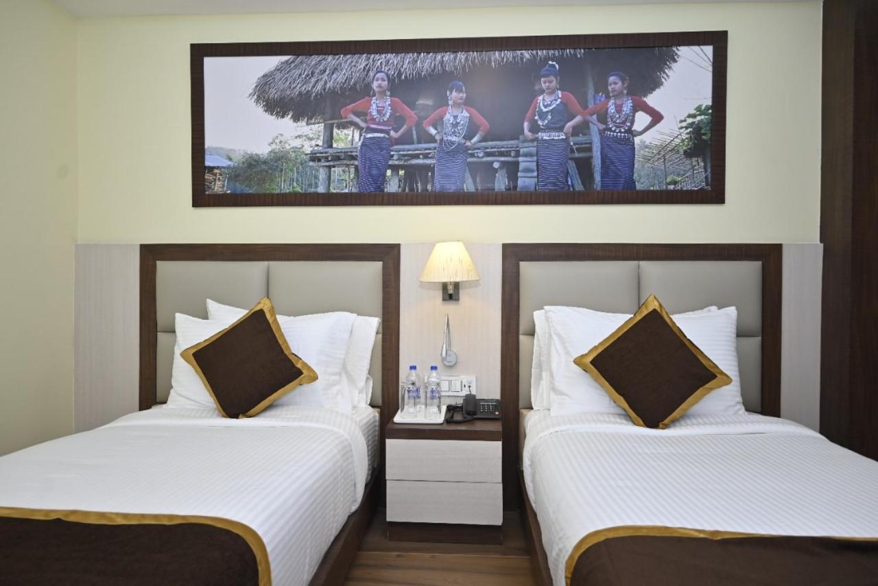 Hotel Rimi International Agartala Exteriör bild